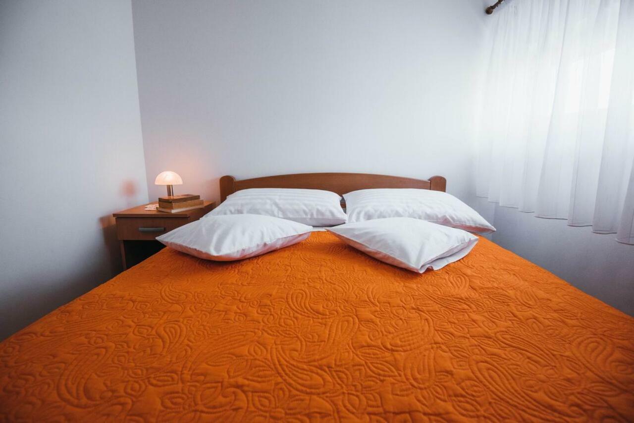 Apartmani Tamaris Vodice Exterior foto